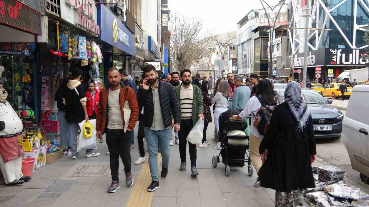 Van'da bu yıl Nevruz beklentileri karşılamadı