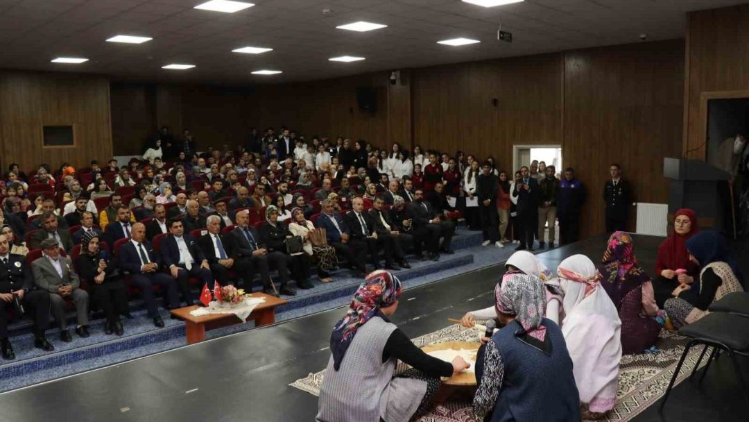 Erzurum'un Olur ilçesinde kurtuluş coşkusu