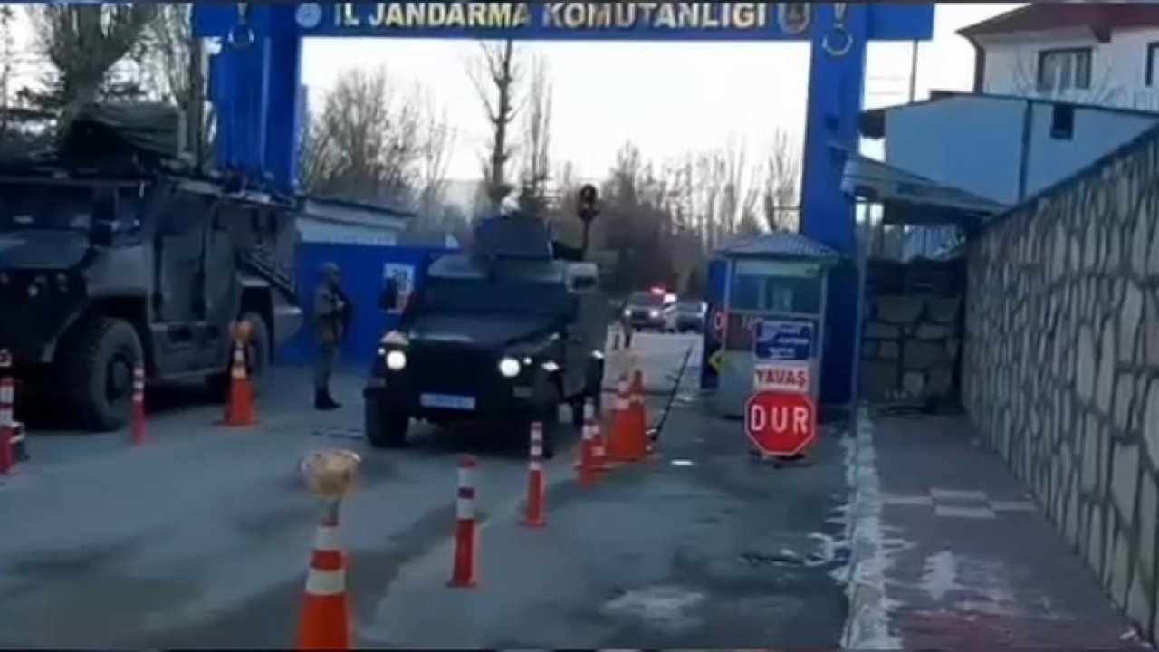 Van'da Jandarma 14 yıldır firar olan şahsı yakaladı