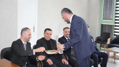 HÜDA PAR Ağrı Teşkilatından AK Parti Teşkilatına Bayramlaşma Ziyareti