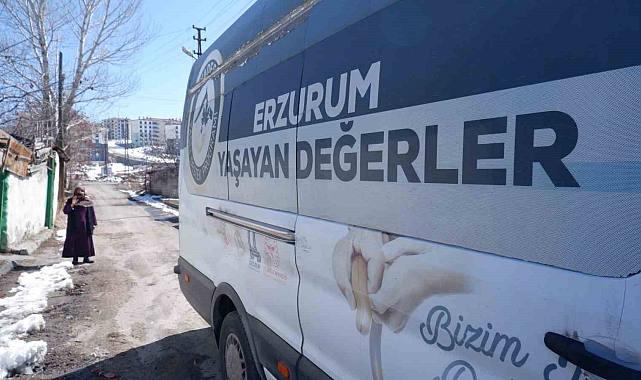 Belediyeden yaşlılara bayram ev temizliği