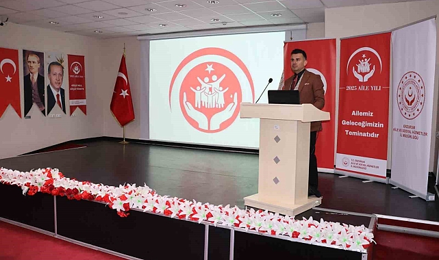 "Dijital Çağda Aile" söyleşisi Erzurum'da gerçekleşti