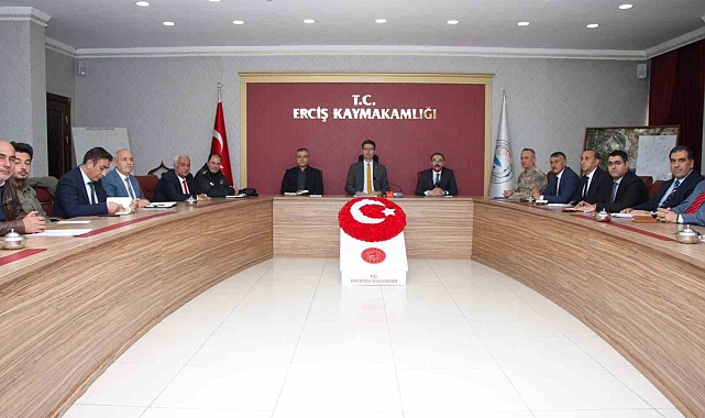 Erciş'te "Uluslararası İnci Kefali Göçü Kültür ve Sanat Festivali" hazırlık toplantısı yapıldı