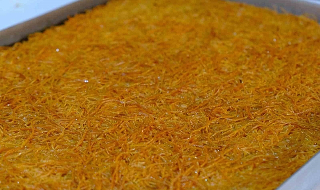 Erzincan'ın yöresel tatlısı: "Kesme kadayıf tatlısı"