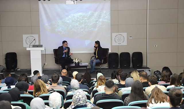 Erzincan'da "Orada Dur!" adlı panel düzenlendi