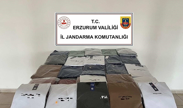 Erzurum'da jandarma kaçak telefon ve taklit tişört operasyonu gerçekleştirdi