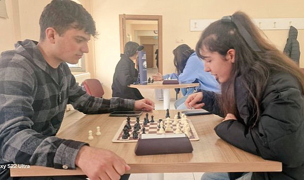 Hamur'da Okul Sporları Satranç Turnuvası tamamlandı