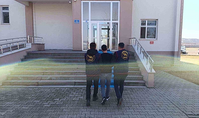 Jandarma 12 yıl 6 ay kesinleşmiş hapis cezası bulunan şahıs yakalandı