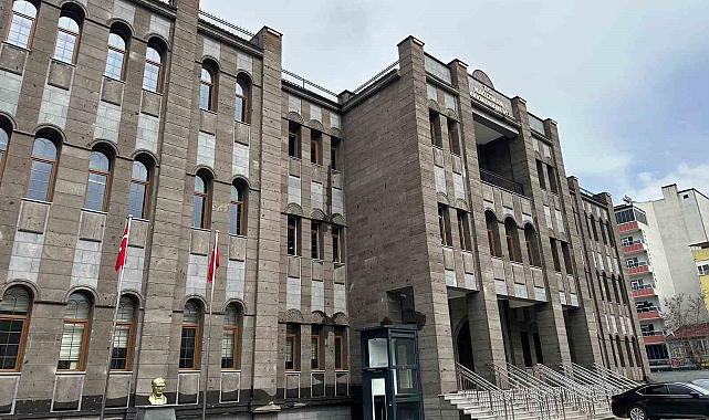 Kağızman yeni hükümet binası hizmete girdi