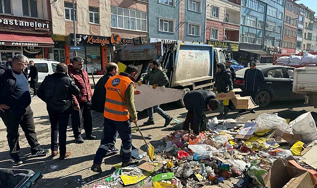 Kars'ta belediyeden çöplerini gelişi güzel döken işyerine ceza