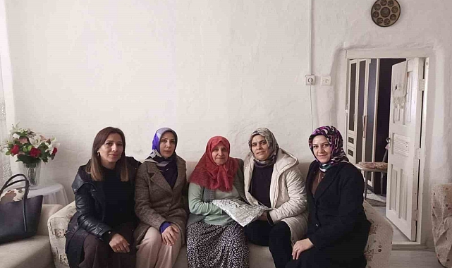 Kaymakam Koşansu'dan yaşlılara ziyaret