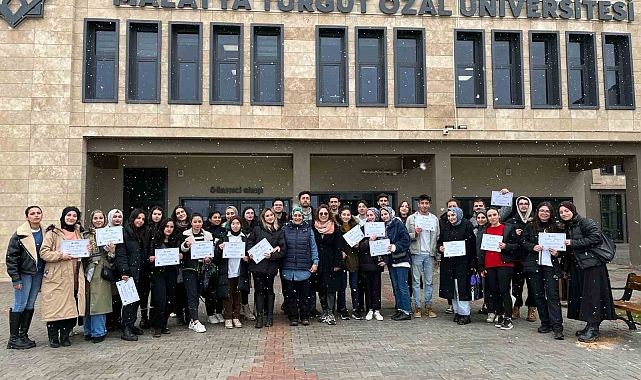 Malatya Turgut Özal Üniversitesi'nde fidan dikme etkinliği düzenlendi