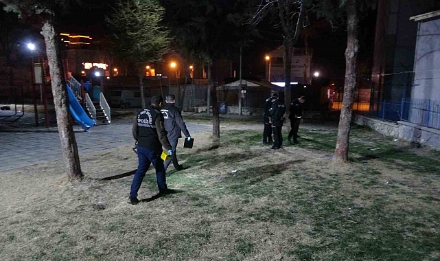 Malatya'da iki grubun silahlı kavgasında kurşunlar havada uçuştu