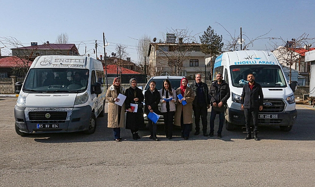 Van Büyükşehir Belediyesi Engelli ve Yaşlı Vatandaşların Yanında