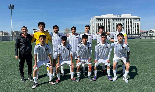 Van İl yerel lig şampiyonu Büyükşehir Belediyespor oldu