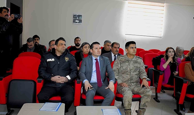 Van Tuşba Kaymakamı Göktaş, Sağlıklı Hayat Merkezini ziyaret etti