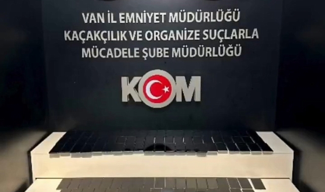 Van'da 1 milyon 800 bin TL değerinde 143 adet kaçak cep telefonu ele geçirildi