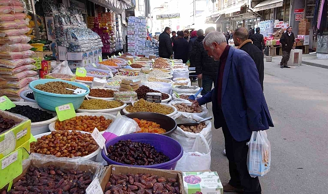 Van'da bayram öncesi alışveriş yoğunluğu