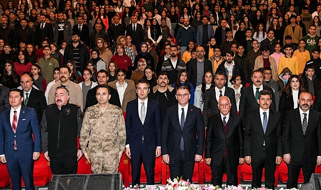 Van'da "İstiklal Marşı'nın Kabulü ve Mehmet Akif Ersoy'u Anma" programı