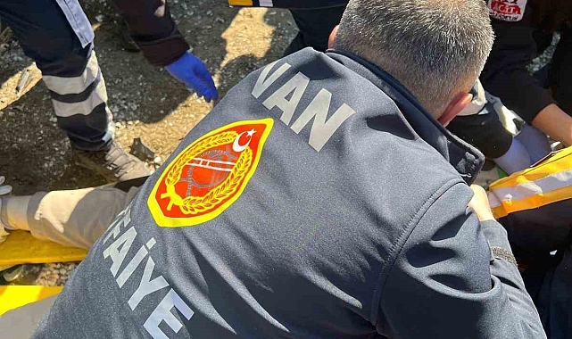 Van'da trafik kazası: 2 yaralı