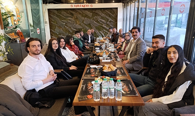 Yurt Eğitim Sen Ağrı Şubesi üyeleri iftar programında buluştu