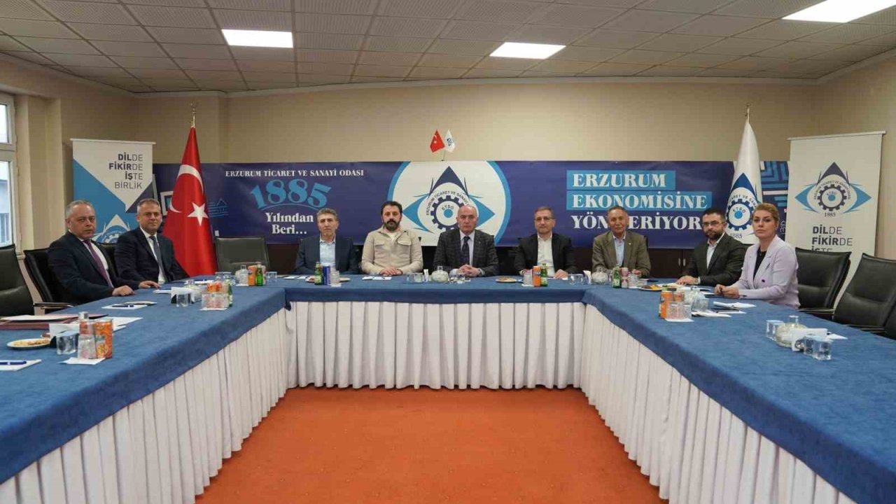 Erzurum Ticaret Sanayi Odası’nda yönetim toplandı