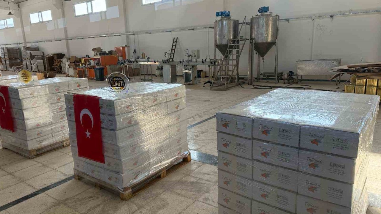 ’Altın Bal’ ödülü alan Bitlis balı Avrupa raflarında