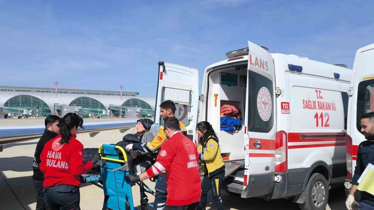 Bitlis Tatvan’da tedavi gören hasta, uçak ambulansla Ankara’ya sevk edildi