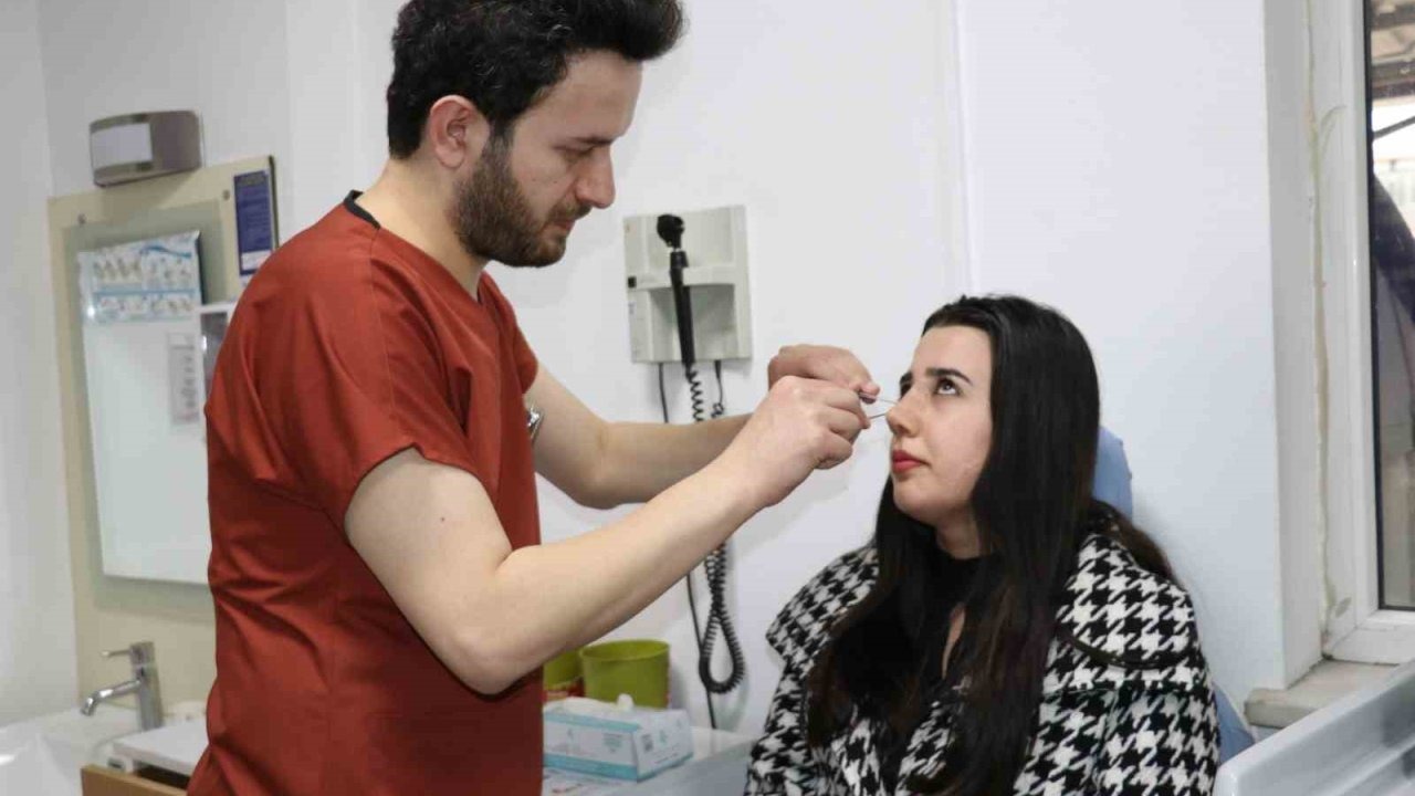 Operatör Dr. Ramazan Akın burun estetiği konusunda uyarıdı