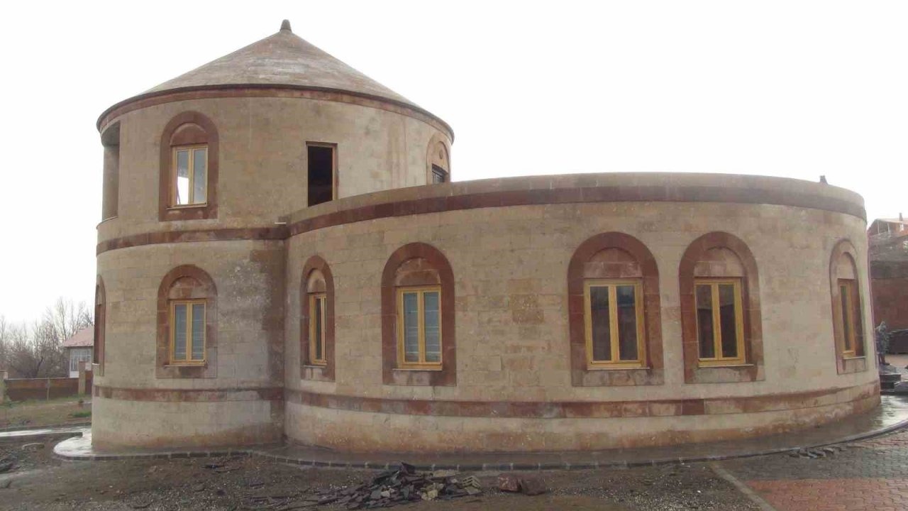 Bahçeli’nin Ahlat’ta yaptırdığı konak tamamlandı