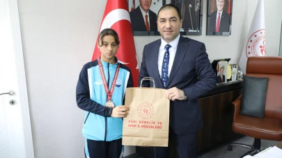 Ağrı’da Güreşte Başarı Çıtası Yükseliyor