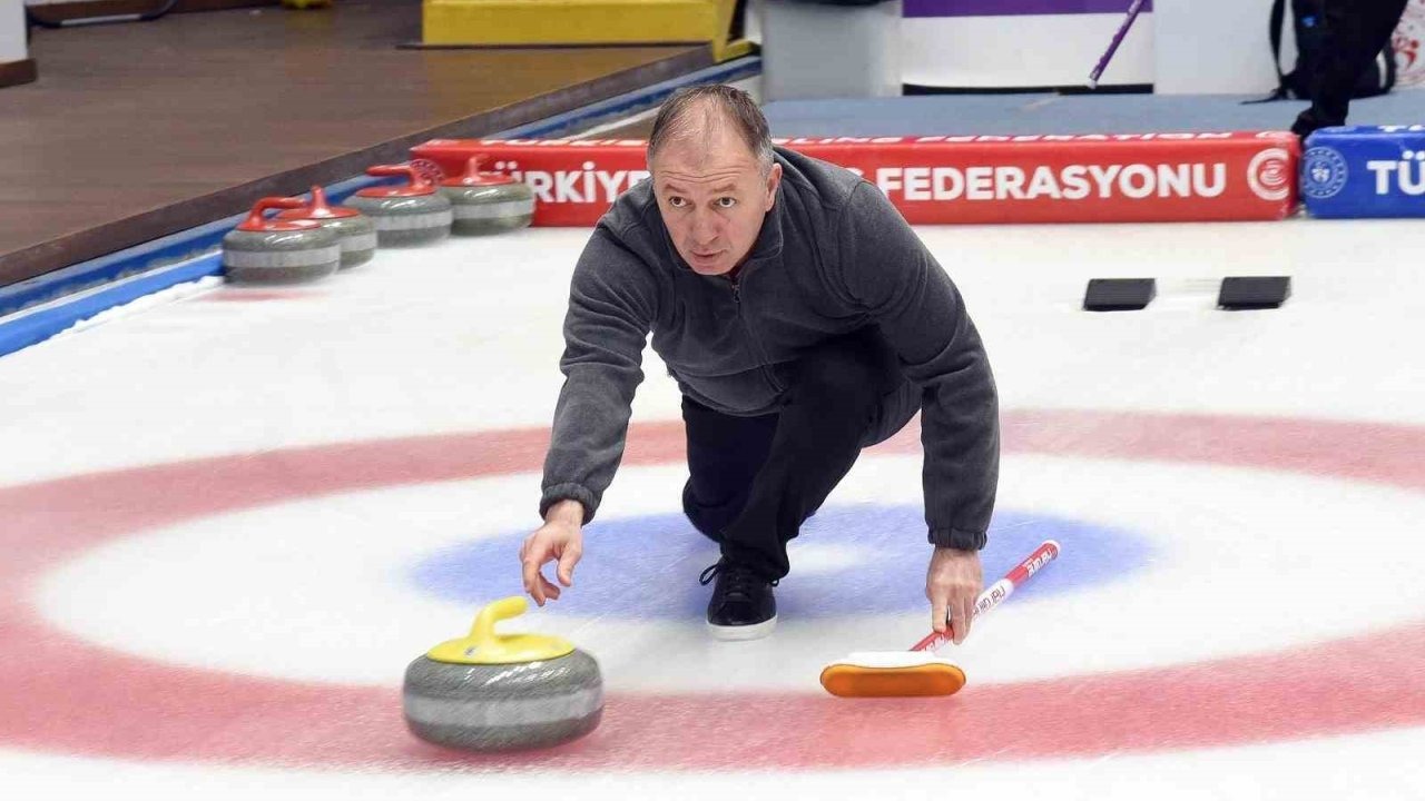 Erzurum’un sporcu müdürü