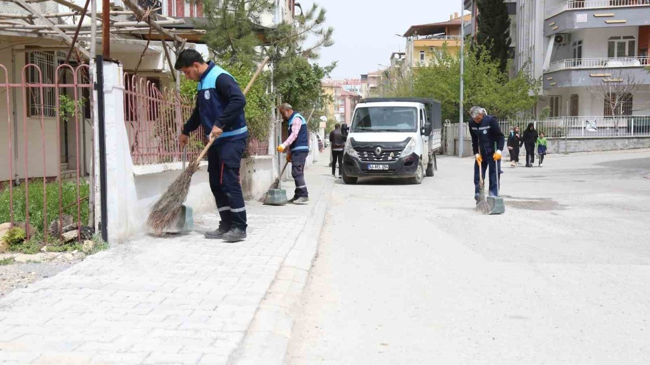 Battalgazi’de temizlik seferberliği sürüyor