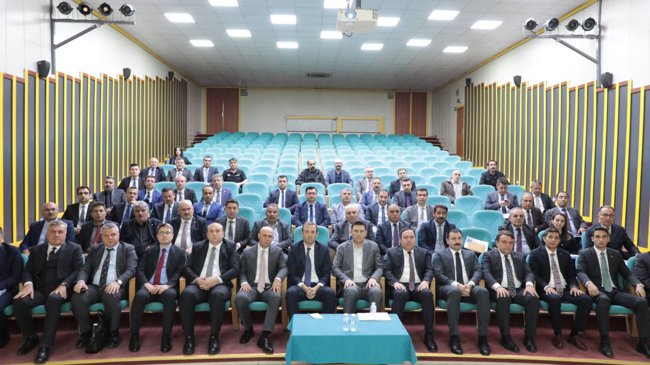 Ağrı’da Kamu Yatırımları Masaya Yatırıldı