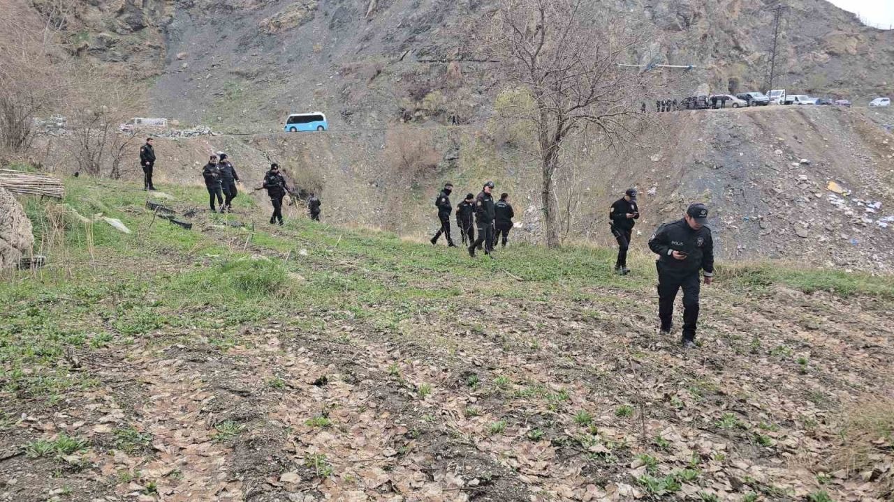 10 Nisan'da kaybolan kadını arama çalışmaları devam ediyor