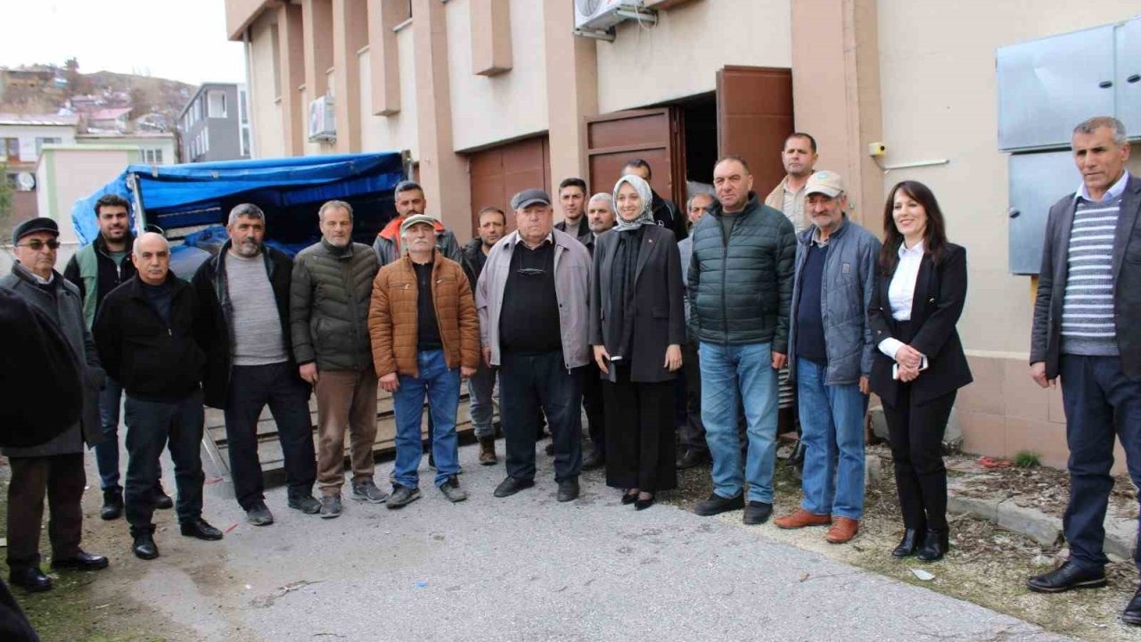 Tercanlı çiftçilere tohumluk tedarik edildi