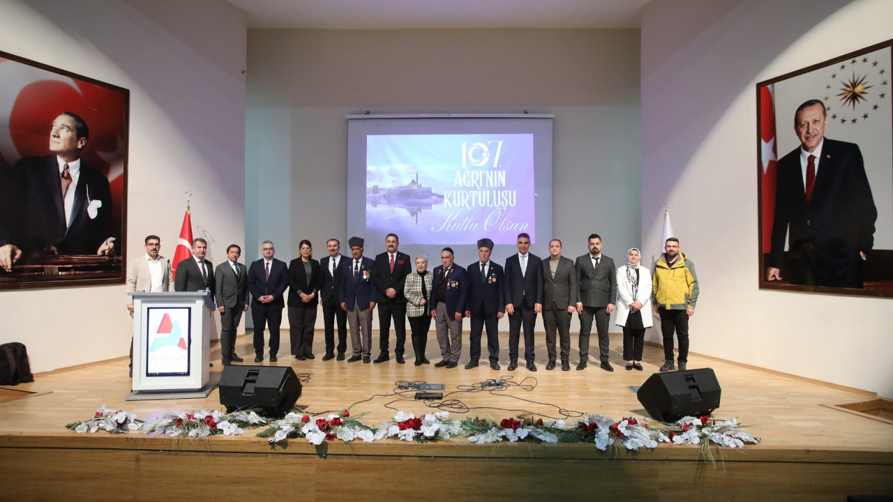 AİÇÜ’de Ağrı’nın Düşman İşgalinden Kurtuluşu Anısına Konferans Düzenlendi
