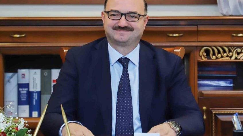 Atatürk Üniversitesi öğrencileri, TÜBİTAK programlarında büyük başarı gösterdi