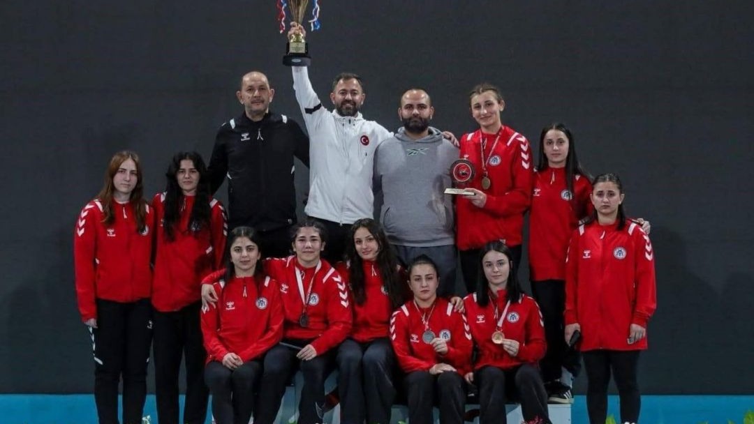 Erzincanlı sporculardan Türkiye Şampiyonasında büyük başarı