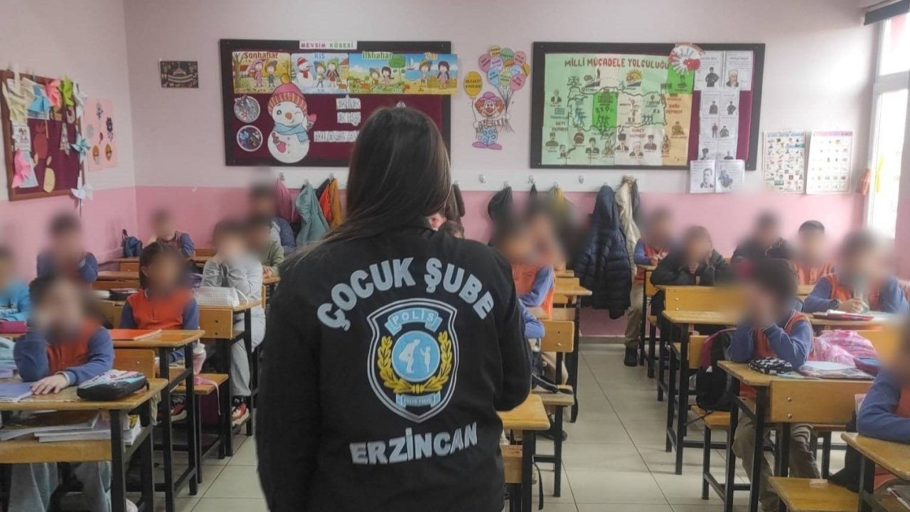 Erzincan emniyeti öğrencileri bilgilendiriyor