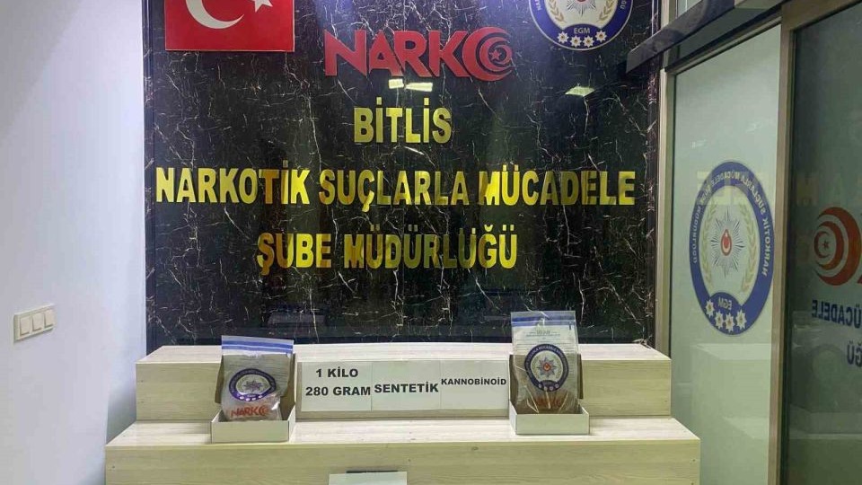 Polis Bitlis’te uyuşturucu satıcılarına yönelik operasyon gerçekleştirdi