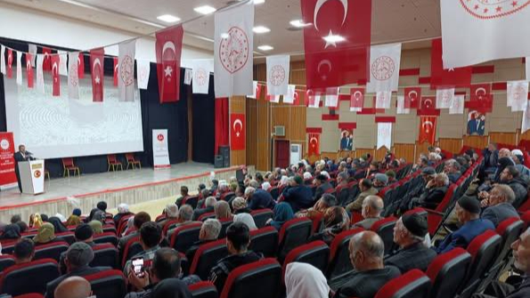 Ağrı’da Hac Eğitim ve Bilgilendirme Semineri Düzenlendi
