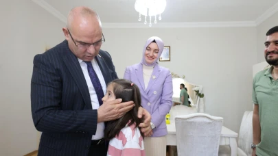 Ağrı Valisi Mustafa Koç, Şehit Ailesini Ziyaret Etti