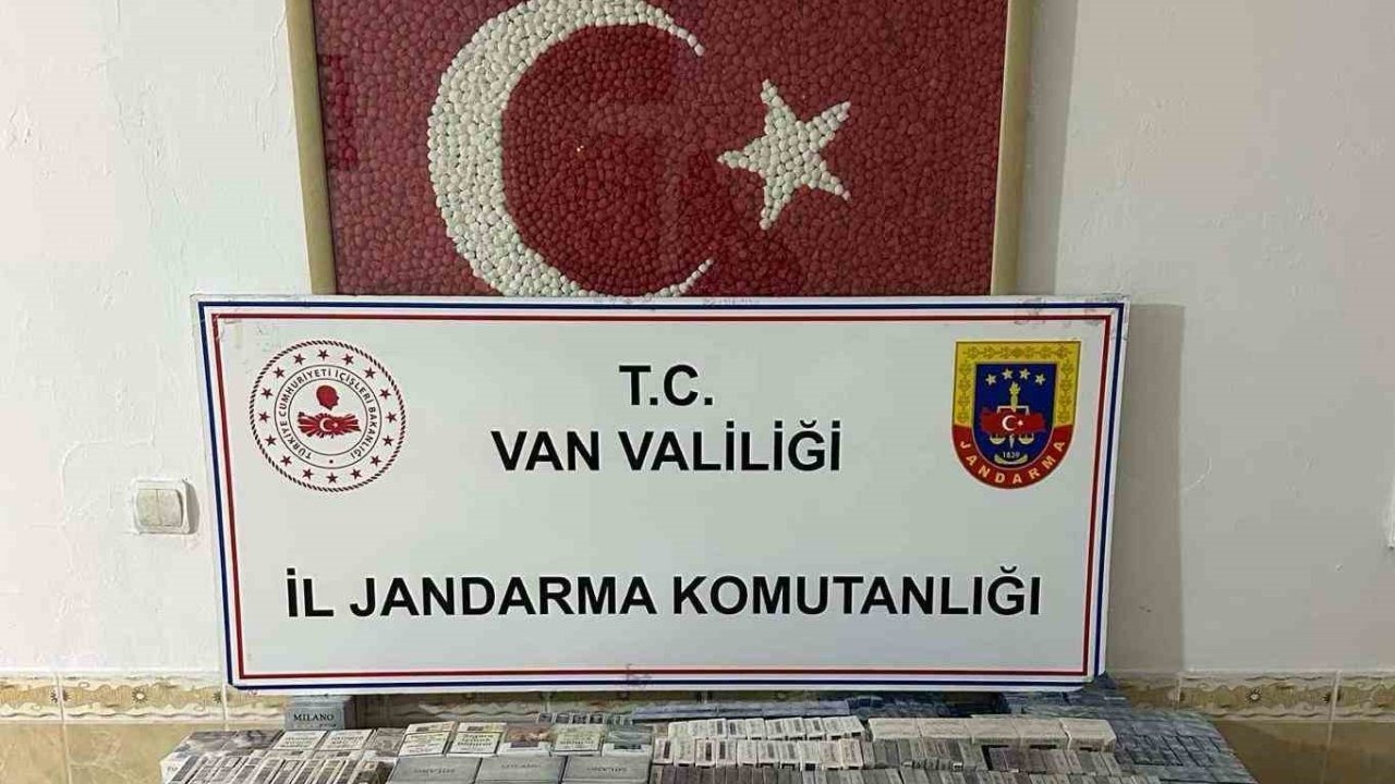 Van’da kaçak sigara ve tüfek ele geçirildi