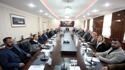 AİÇÜ Rektörü Gülçin, İlk Senato Toplantısına Başkanlık Etti