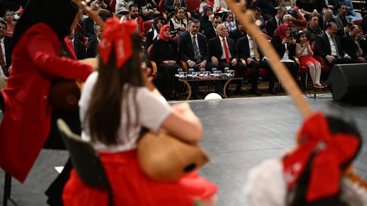 Erzurum’da 23 Nisan coşkusu