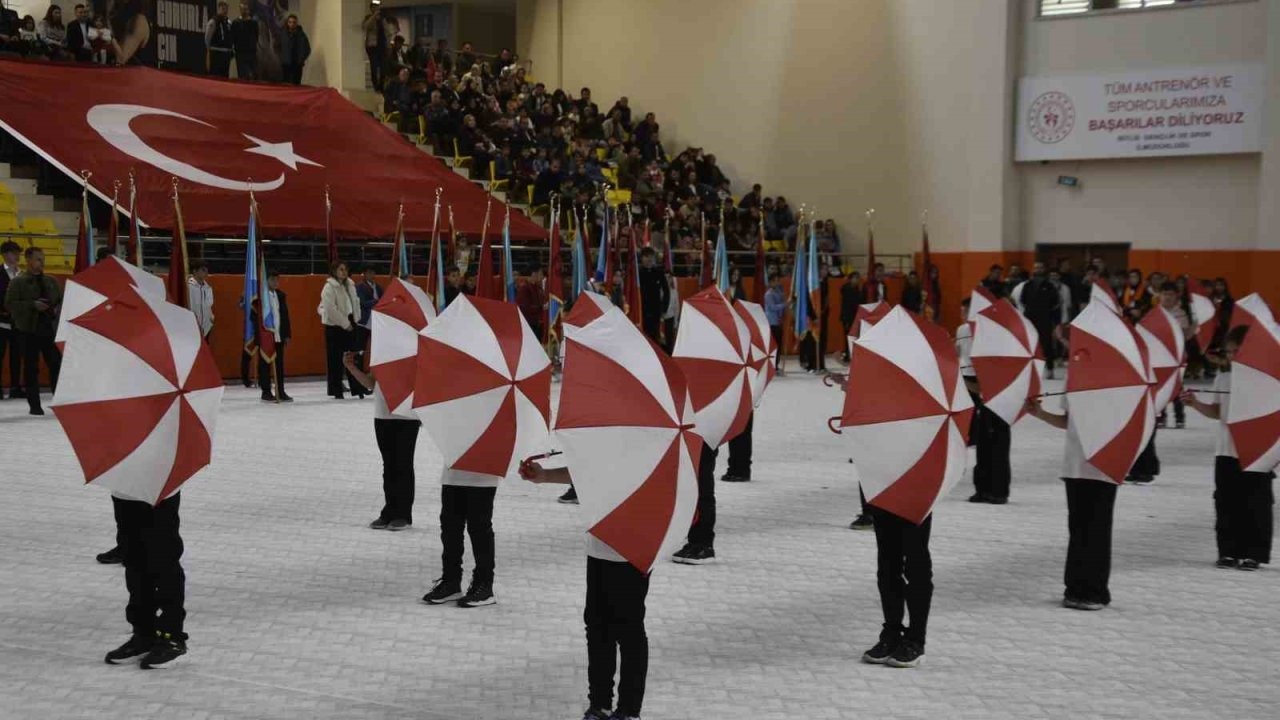 Bitlis’te 23 Nisan coşkusu