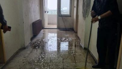 Iğdır’da erkek öğrencilerin yurdunu su bastı