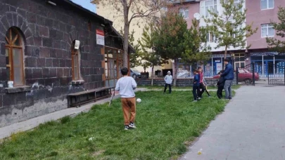 Akyaka’da çevre temizliği kampanyası