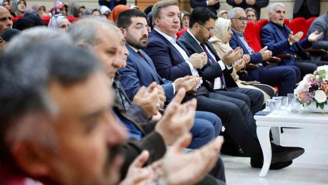 Erzincan İl Müftülüğü "Kutsal İklime Yolculuk, Manevi Hazırlık ve Dua Programı" düzenledi